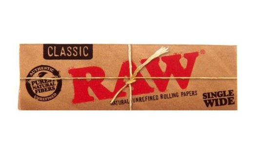 RAW Classic Single Wide Regular Size Rolling Papers